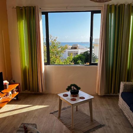 Cosy Seaview Lägenhet Pointe aux Sable Exteriör bild